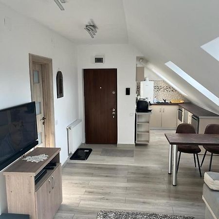 Kron House Brasov Bagian luar foto