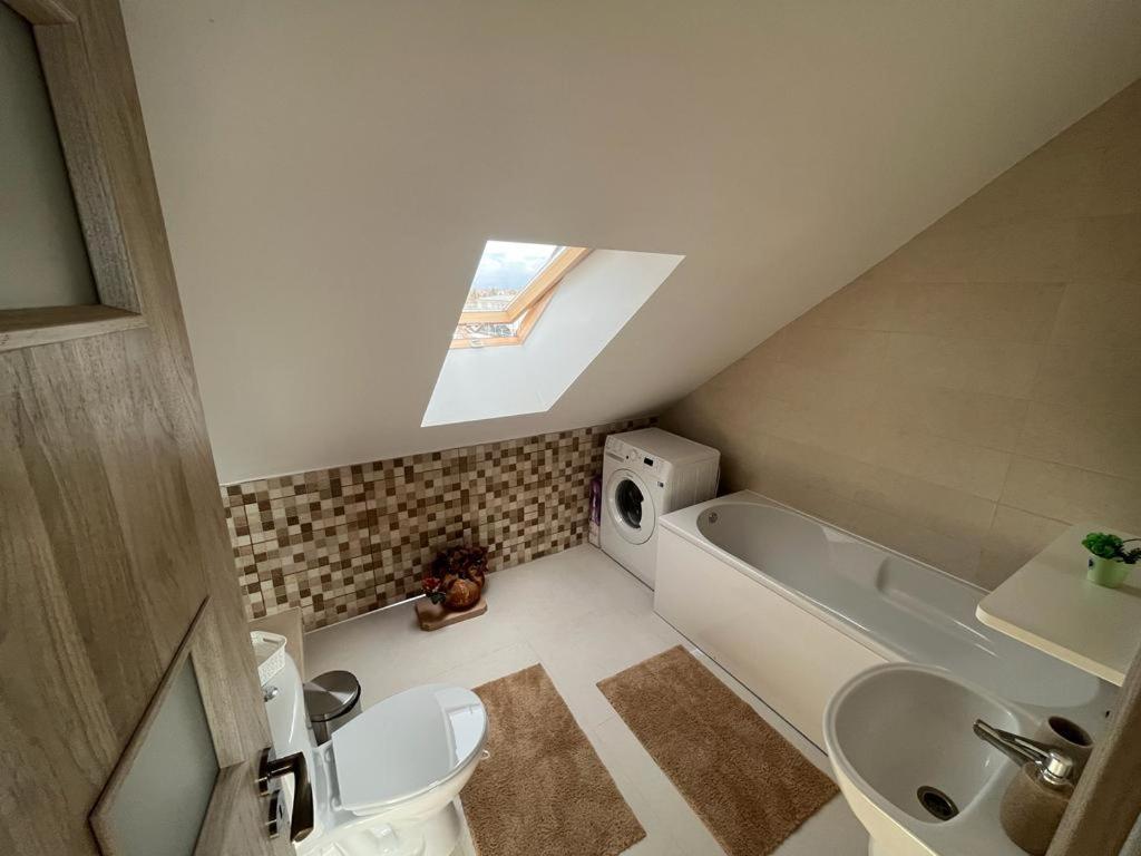 Kron House Brasov Bagian luar foto